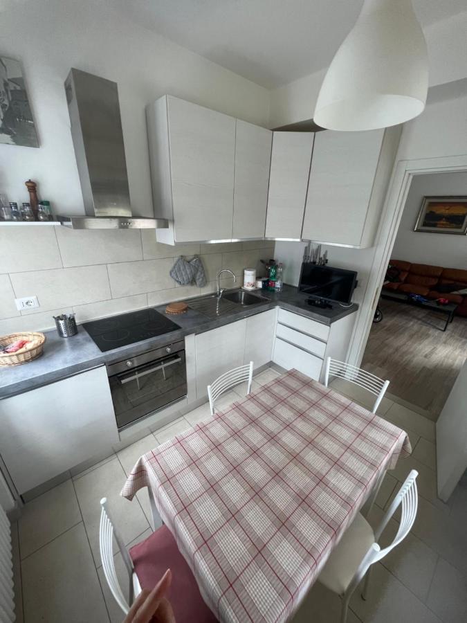 Da Emma E Carlo - Homy Apt. Tirano Eksteriør bilde