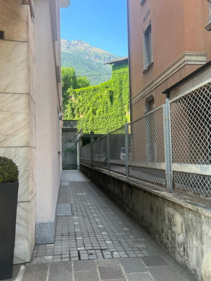 Da Emma E Carlo - Homy Apt. Tirano Eksteriør bilde